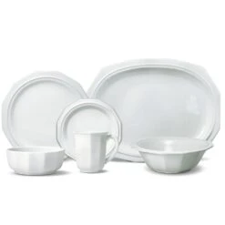 Heritage Service For 8 With Serveware