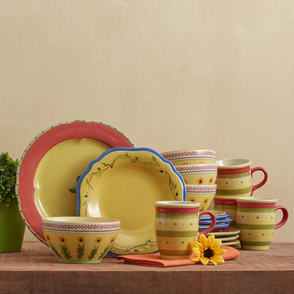 Pistoulet® Dinnerware Set 4 Pistoulet® Dinnerware Set - Image 2