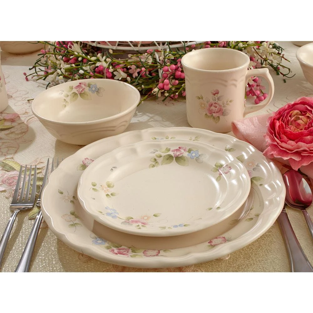 Tea Rose Set Of 4 Salad Plates 4 Tea Rose Set Of 4 Salad Plates - Image 2